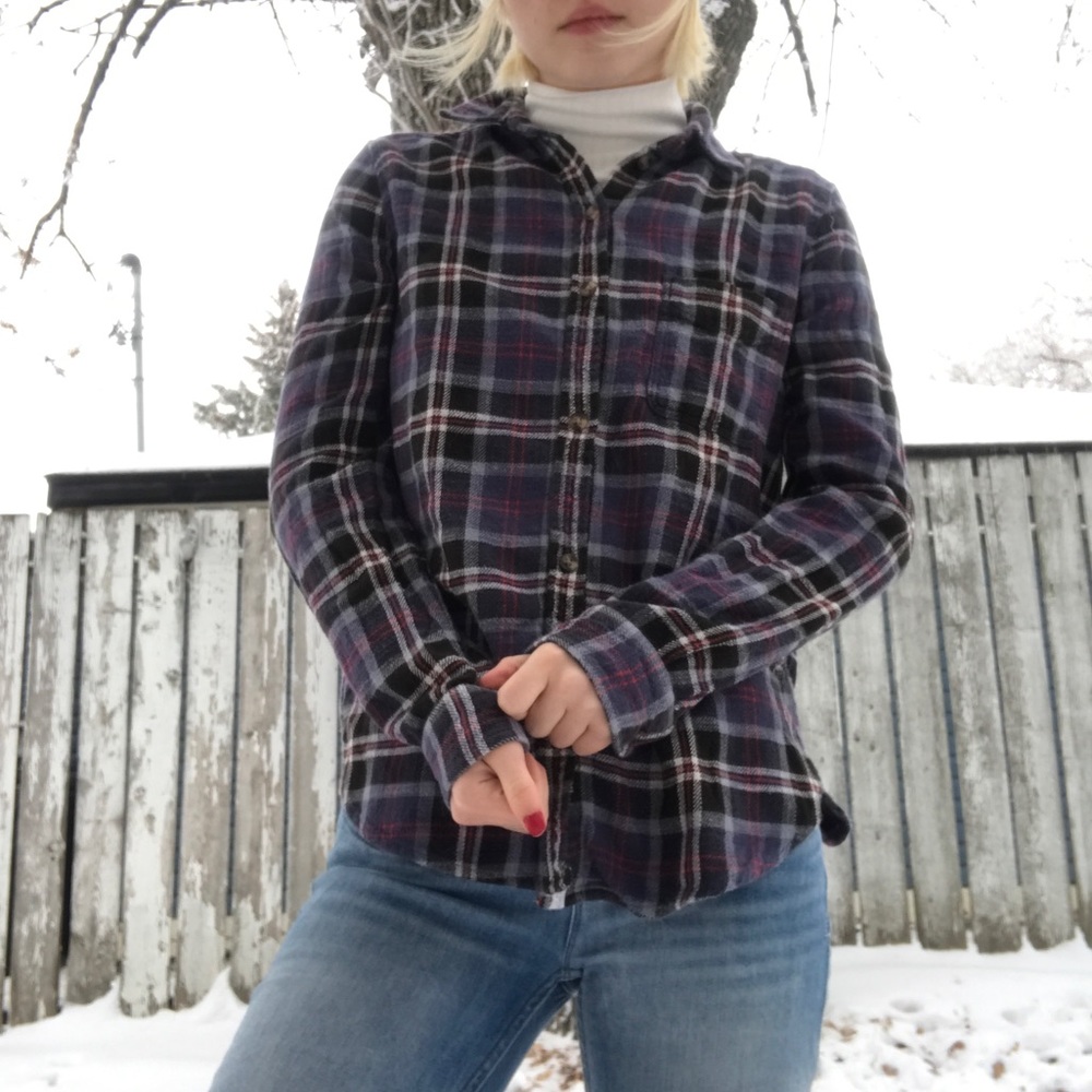 Grey / Blue Flannel ♡